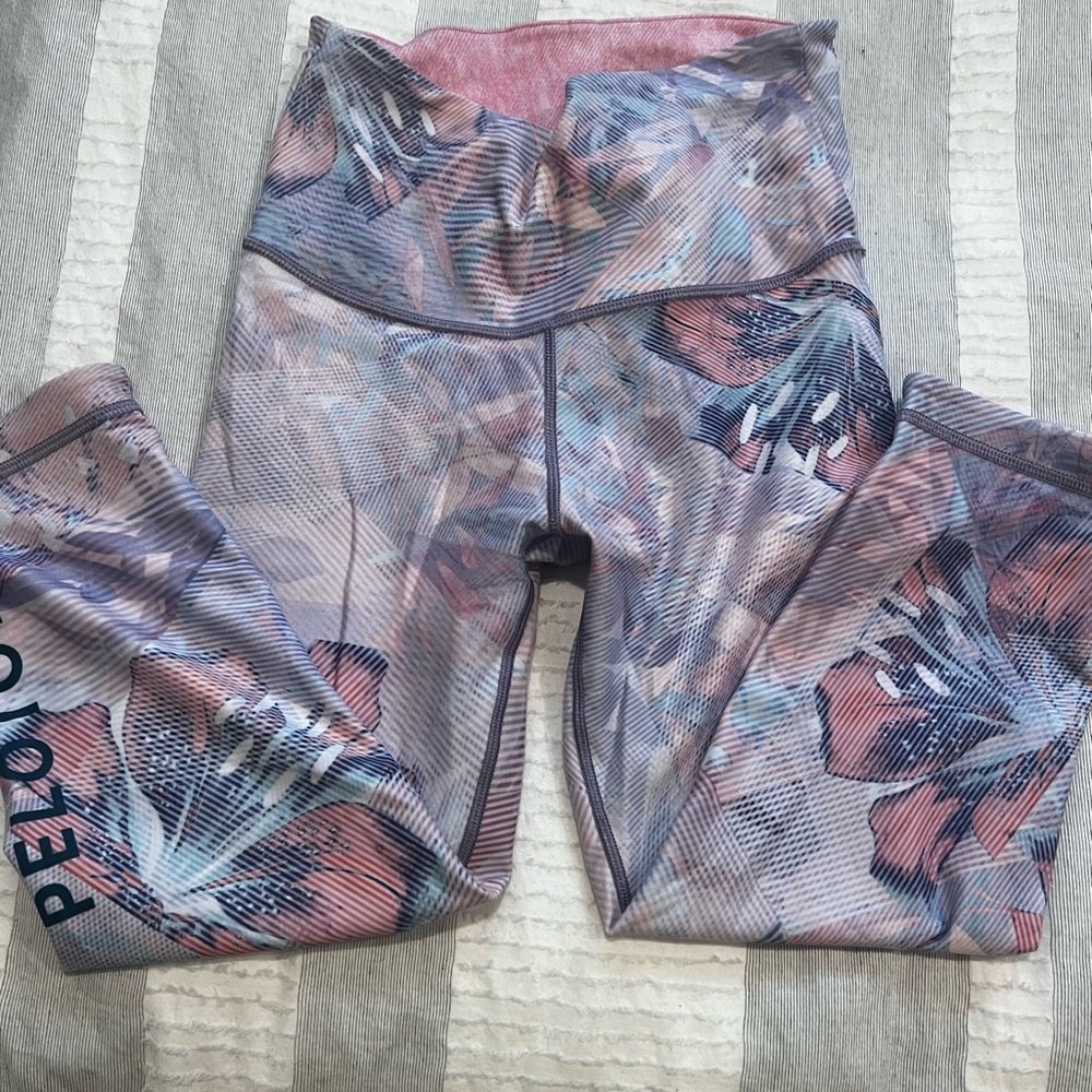 Peloton With Capri leggings